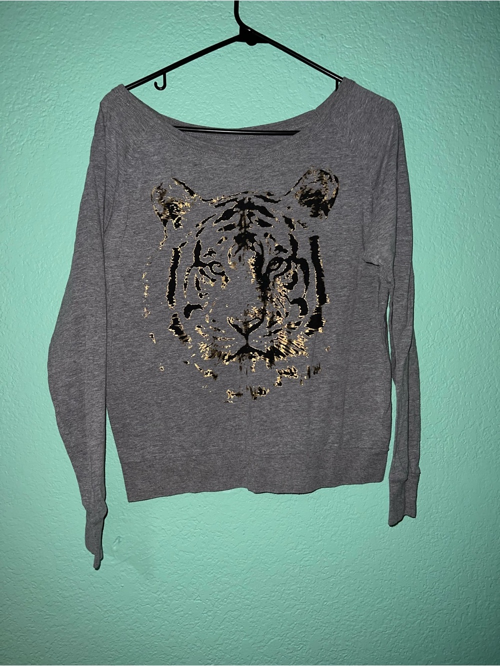 Gray Off-the-Shoulder Sweater with Gold Tiger Motif